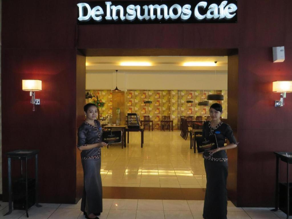 Insumo Palace Hotels & Resorts Kediri  Luaran gambar